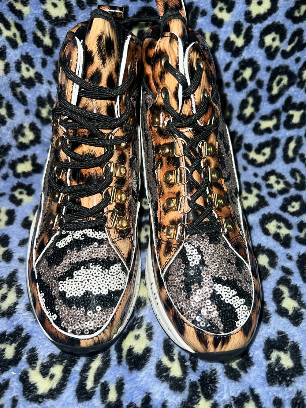 BNIB Cape Robbin Ellery Leopard print Vinyl  Sequin Sneakers